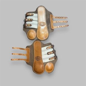 Caneleira com Fivela Boleto em Couro PHCN002